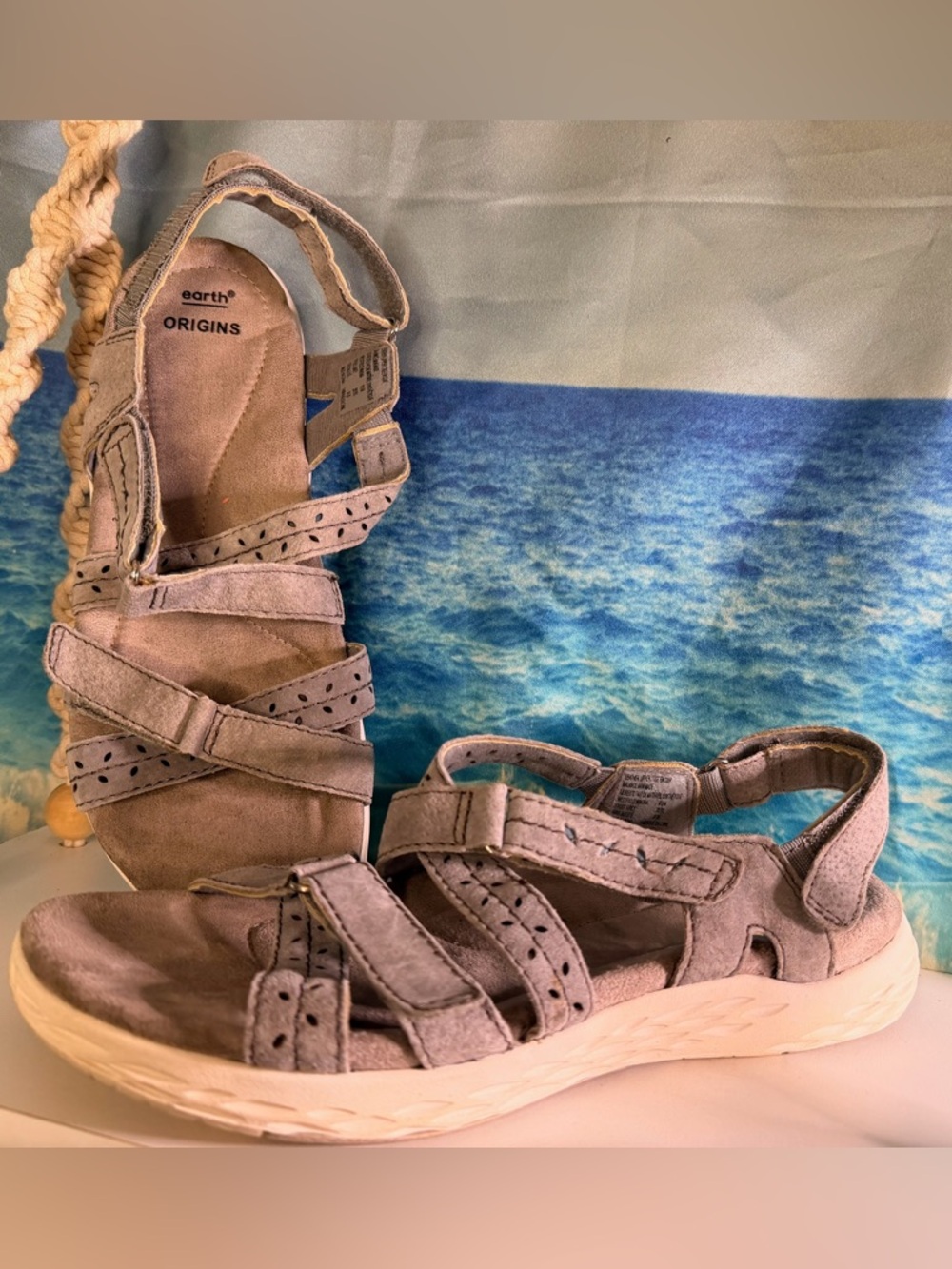Earth Origins Frost Grey Leather Strappy Sandals